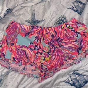 Lilly Pulitzer Women’s Kya shorts!